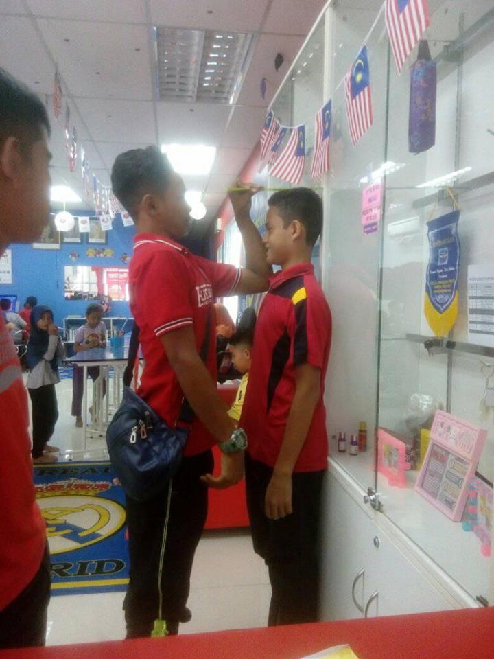 43492877 1872761872800819 189825537164705792 n