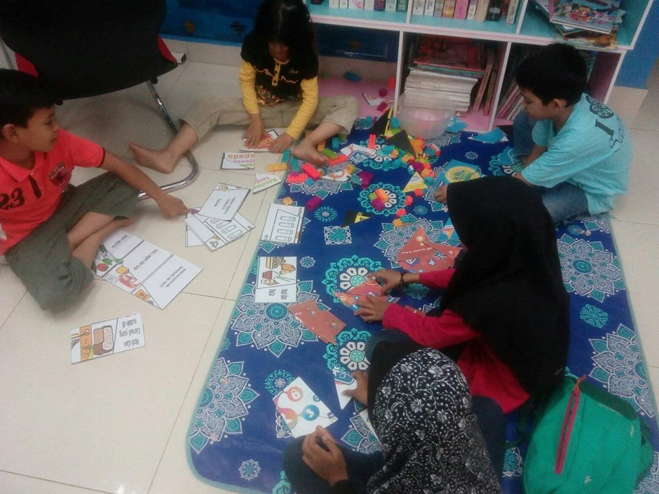 43828069 1876193509124322 702671110780485632 n